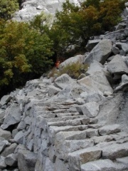 19-Trail to Nevada falls - 01